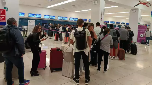 El aeropuerto de Mérida arrancó con buena afluencia de pasajeros