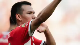 Lozano responde con goles a todas las criticas