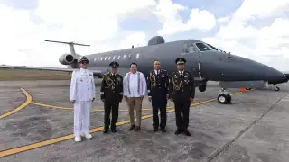 Joaquín Díaz Mena preside homenaje en Mérida por el 110 aniversario de la Fuerza Aérea Mexicana  