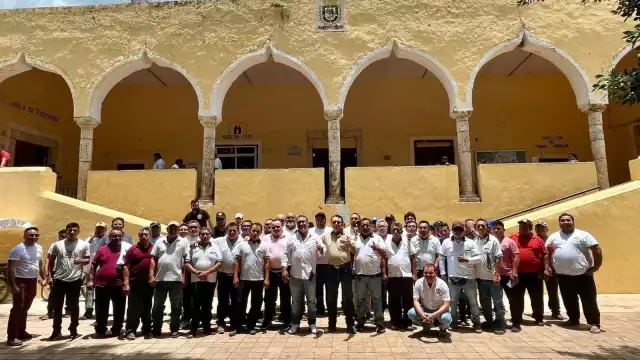 Miembros del sindicato Adalberto Aguilar Osorio exigen al Alcalde igualdad de condiciones laborales