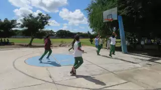 Más de 40 secundarias de Yucatán registran sobredemanda; la Segey aplicará criterios de asignación