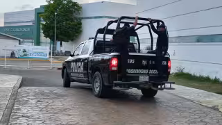 El imputado fue dado de alta la tarde del sábado, momento en que fue trasladado bajo custodia policiaca