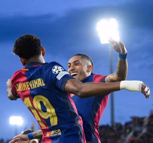 El Barcelona brilló y avanzó a Cuartos