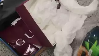 Cubano denuncia robo en aeropuerto de Cancún; le abrieron la maleta