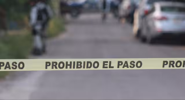 El joven habría caido de un noveno piso en el complejo residencial