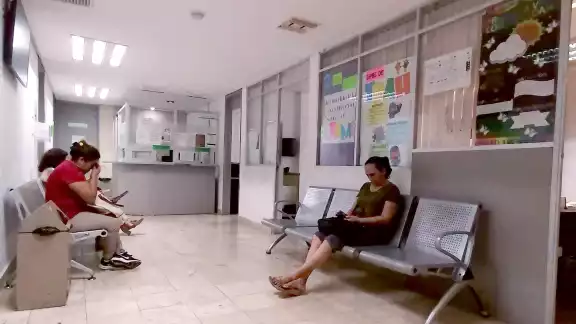 Pacientes deben acudir a clínicas privadas al no contar con ciertos servicios en el ISSSTE Pacientes deben acudir a clínicas privadas al no contar con ciertos servicios en el ISSSTE