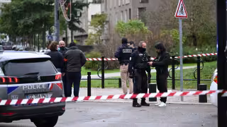 El alcalde de Trappes, Ali Rabeh, señaló que el atacante disparó contra personas que encontró a su paso
