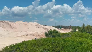 Convocan a defender las dunas de Chuburná Puerto con una marcha en Mérida