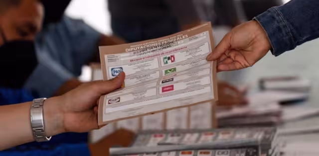 El conteo de votos continúa hasta este lunes