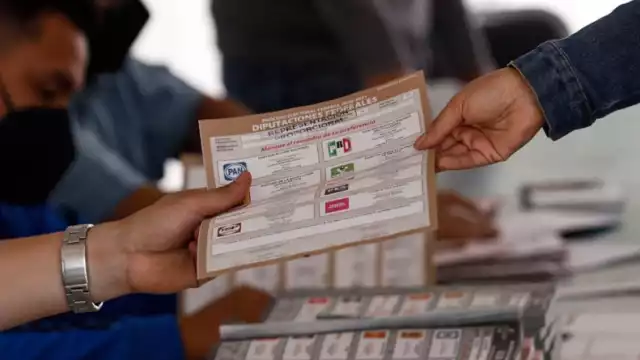 El conteo de votos continúa hasta este lunes