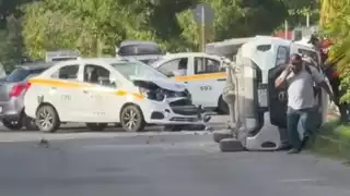 La imprudencia tras el volante dio pie al accidente.