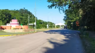 El accidente fue causado por impactar con un remolque estacionado