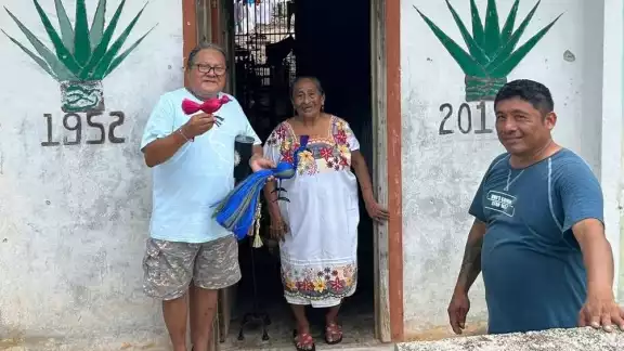 Celsa María Iuit Moo es una reconocida artesana que deja su huella en la historia de la comunidad Celsa María Iuit Moo es una reconocida artesana que deja su huella en la historia de la comunidad