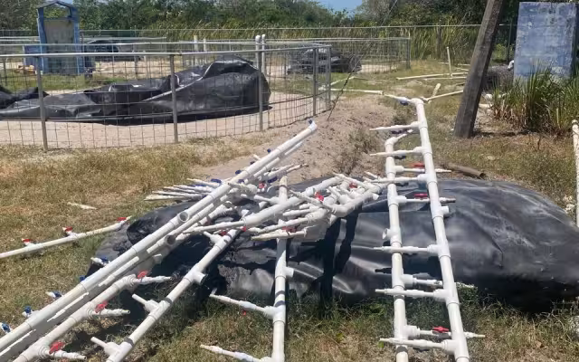 36 tinas pendientes mantienen crisis en Península de Atasta