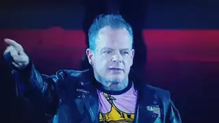 Triplemanía 32: Vampiro Canadiense se retira con victoria y sorprende 'aparición' de La Parka 