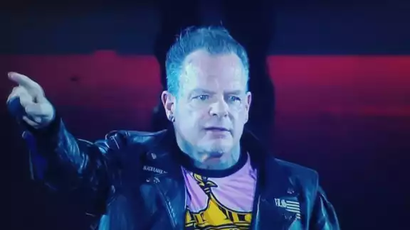 El Vampiro dice adiós a los encordados