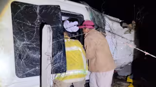 Aparatoso choque en la Escárcega–Villahermosa deja tres personas lesionadas