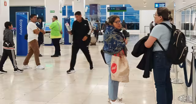 El fin de semana arranca con regular afluencia de pasajeros