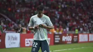 Ruvalcaba recibió un golpe en la rodilla