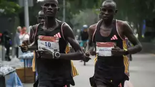 El keniano ganó por segunda ocasión el Maratón de la CDMX