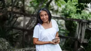 Eligen a María del Socorro Loeza como  recipiendaria de la Medalla Yucatán