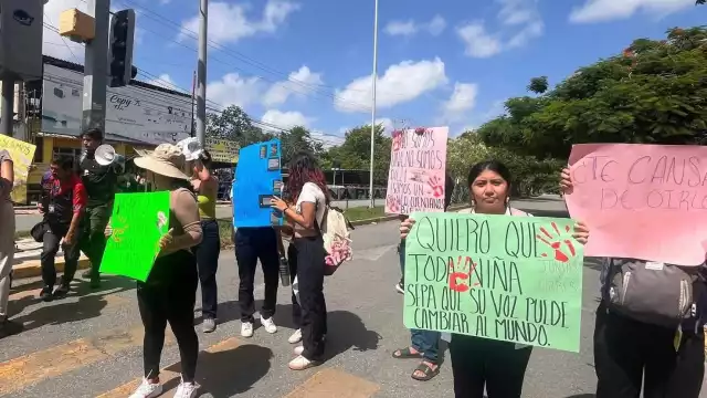 Estudiantes protestaron contra el Director de la CTM en Mérida