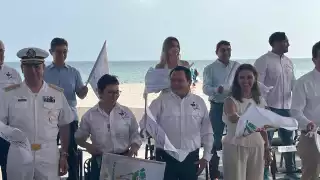 “Vamos a cuidar al medio ambiente”: Joaquín Díaz Mena encabeza inicio en Yucatán de la campaña de limpieza y conservación de playas en México