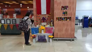 Llegaron los Pixanitos al Aeropuerto de Mérida; invadió el espíritu de Día de Muertos 