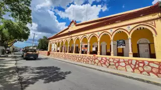 Pobladores de Seyé intoxicados por comer tacos de cabeza de res se recuperan; la cifra de casos podría superar los 50 afectados