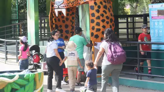 El trenecito del Centenario de Mérida ya se encuentra en funciones El trenecito del Centenario de Mérida ya se encuentra en funciones