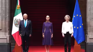 Sheinbaum Pardo recibió en Palacio Nacional a la comitiva de la Unión Europea.