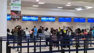 Aeropuerto de Cancún reporta más de 20 cancelaciones de vuelos
