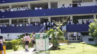 Uacam regulará celulares en las aulas, pero descarta prohibición general