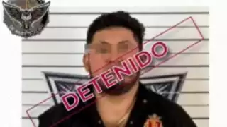 El hombre fue captado por cámaras de vigilancia alejarse de los sitios donde fueron localizados tres cuerpos