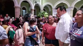 Joaquín Díaz Mena encabezó las inscripciones en el Palacio de Gobierno