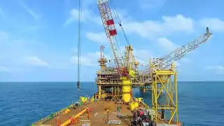 Denuncian presunta retención de trabajadores de Pemex en la Sonda de Campeche