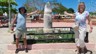  "En busca de un milagro", turistas europeos visitan al Dios de la Fertilidad en Pomuch   