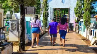 Yucatecos se preparan para recibir a sus difuntos por el Hanal Pixán