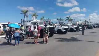 Campechanos disfrutan convivencia con las Fuerzas Armadas  