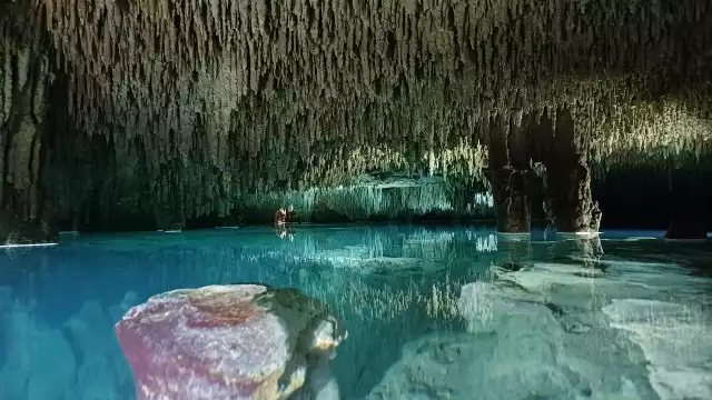 Se reveló que se han otorgado más de 40 mil concesiones para extraer recursos del acuífero.