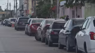 Se indicó que el permiso para vidrios oscuros en autos cuesta aproximadamente $950