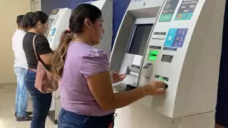 Bancos permanecerán cerrados, pero los cajeros operarán con normalidad