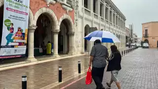 Esta mañana, los efectos del Frente Frío Número 15 comenzaron a sentirse en Mérida, con precipitaciones ligeras pero constantes