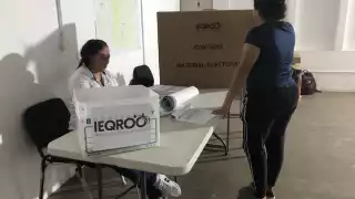 Sólo está cubierto el 97% de los requerimientos, pero el INE y el Ieqroo se declararon listos para la contienda