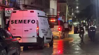 Menor de 14 años muere por presunta broncoaspiración en cuarto de renta en colonia Tacubaya