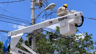 Sobrecarga por crecimiento poblacional provoca apagones en Yucatán, advierte AYCE