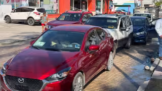 Una carambola entre cuatro vehículos en la colonia Morelos dejó daños materiales de varios miles de pesos