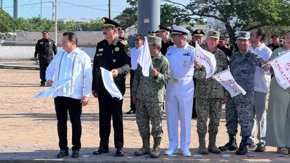 El gobernador Joaquín Díaz Mena encabezó la ceremonia