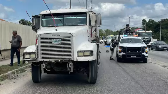 Muere motociclista arrollado Muere motociclista arrollado