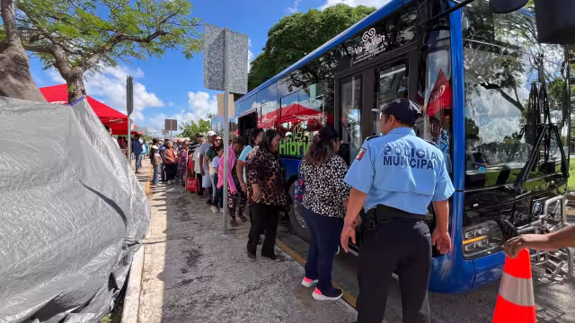 Con motivo de la marcha por la conmemoración del Día Internacional de la Mujer, la ATY reubicará 35 paraderos Va y Ven